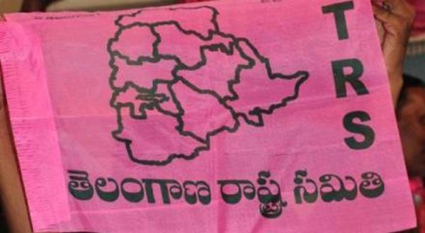 TRS MPs blame Naidu for delay in HC bifurcation