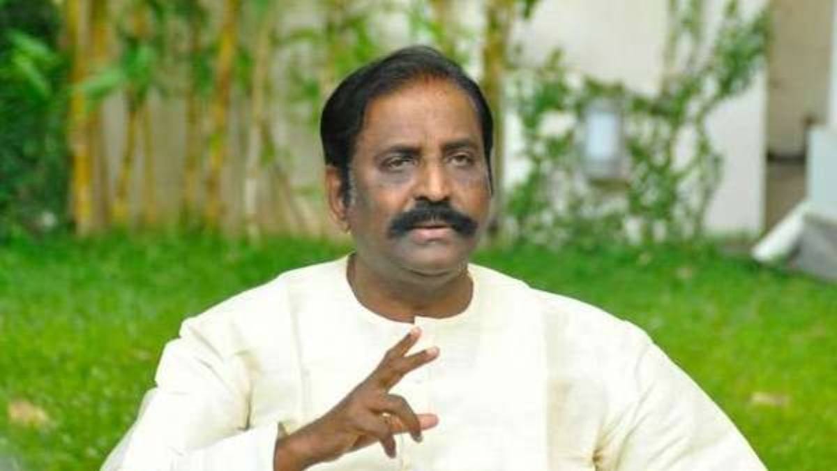 Vairamuthu 