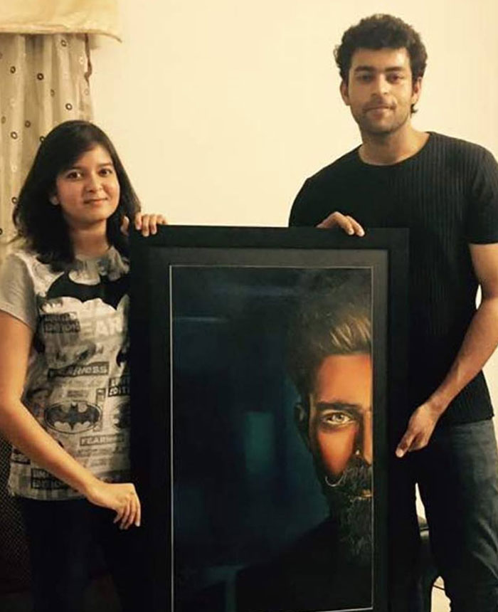 Varun Tej Receives a Gift from Fan