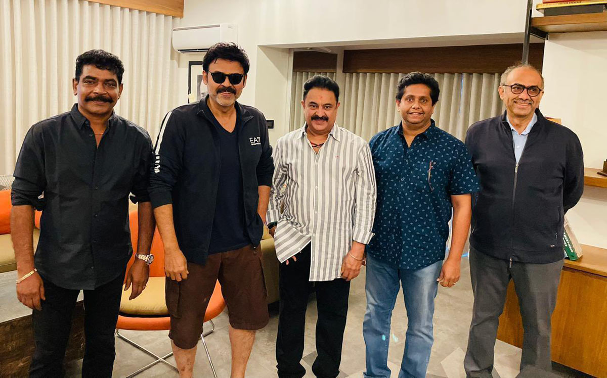 Venkatesh WIth Drishyam 2 Cast