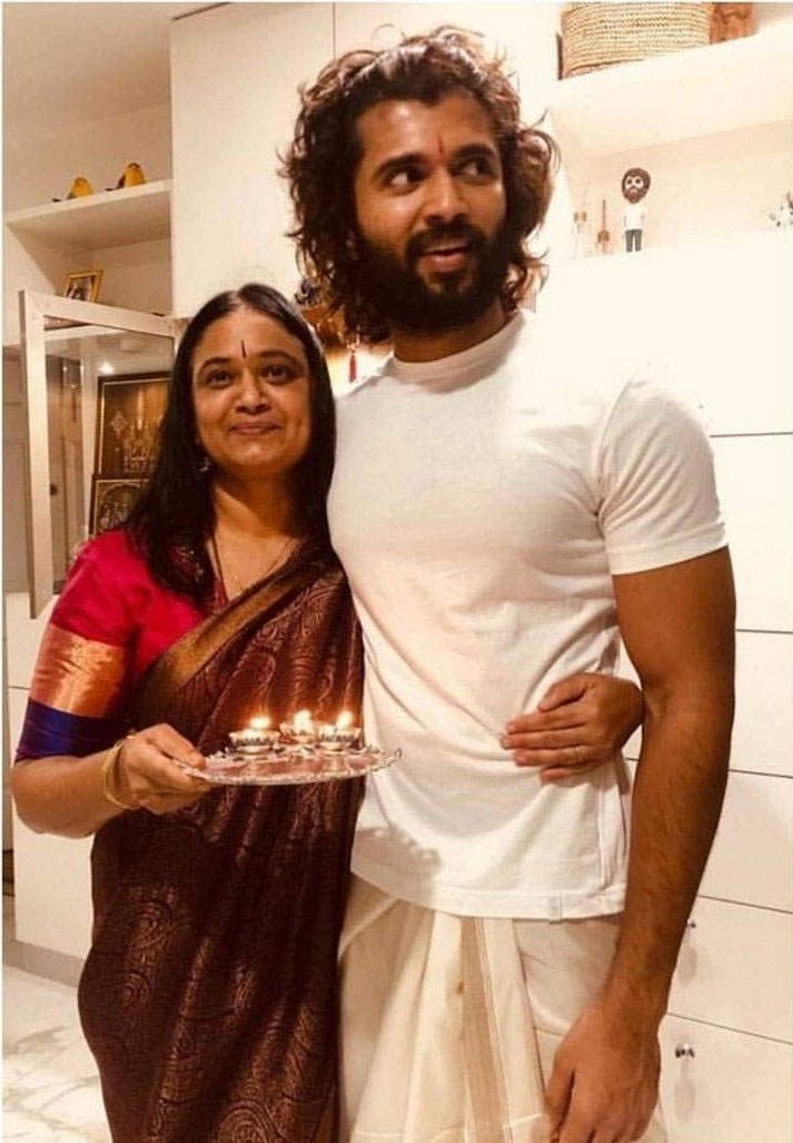 Vijay Deverakonda's New Look Is Here