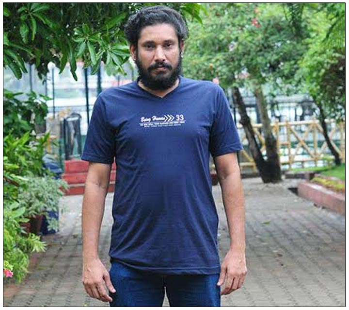 Vinod Thomas was found dead in his car