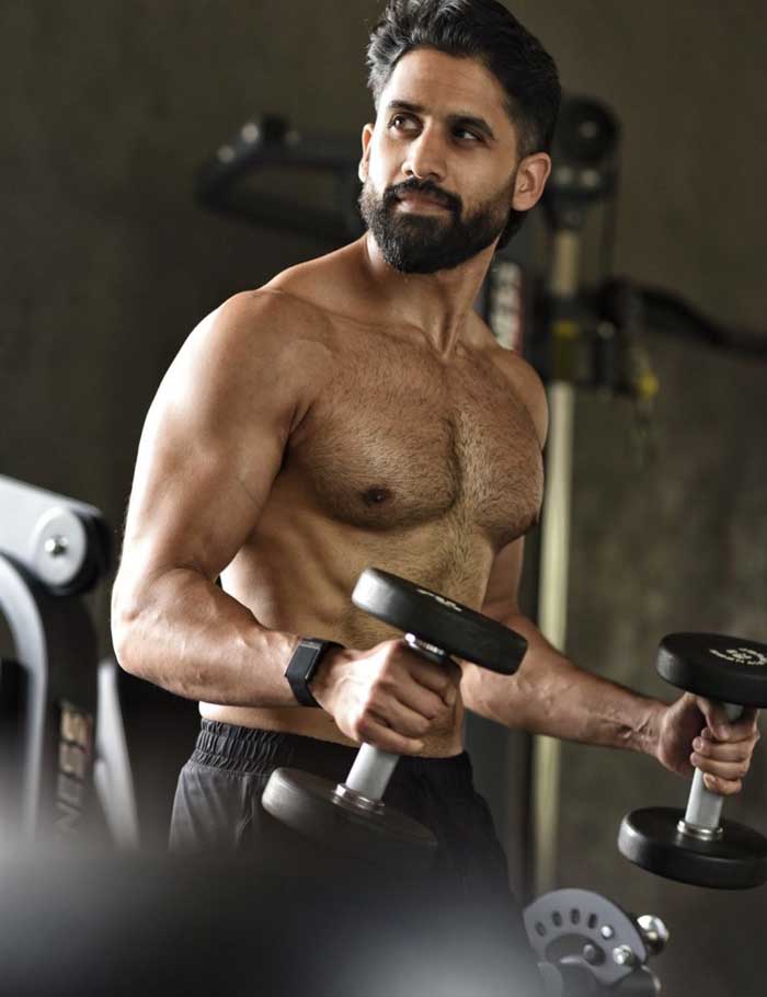 Vrushakarma: Naga Chaitanya stuns with six pack