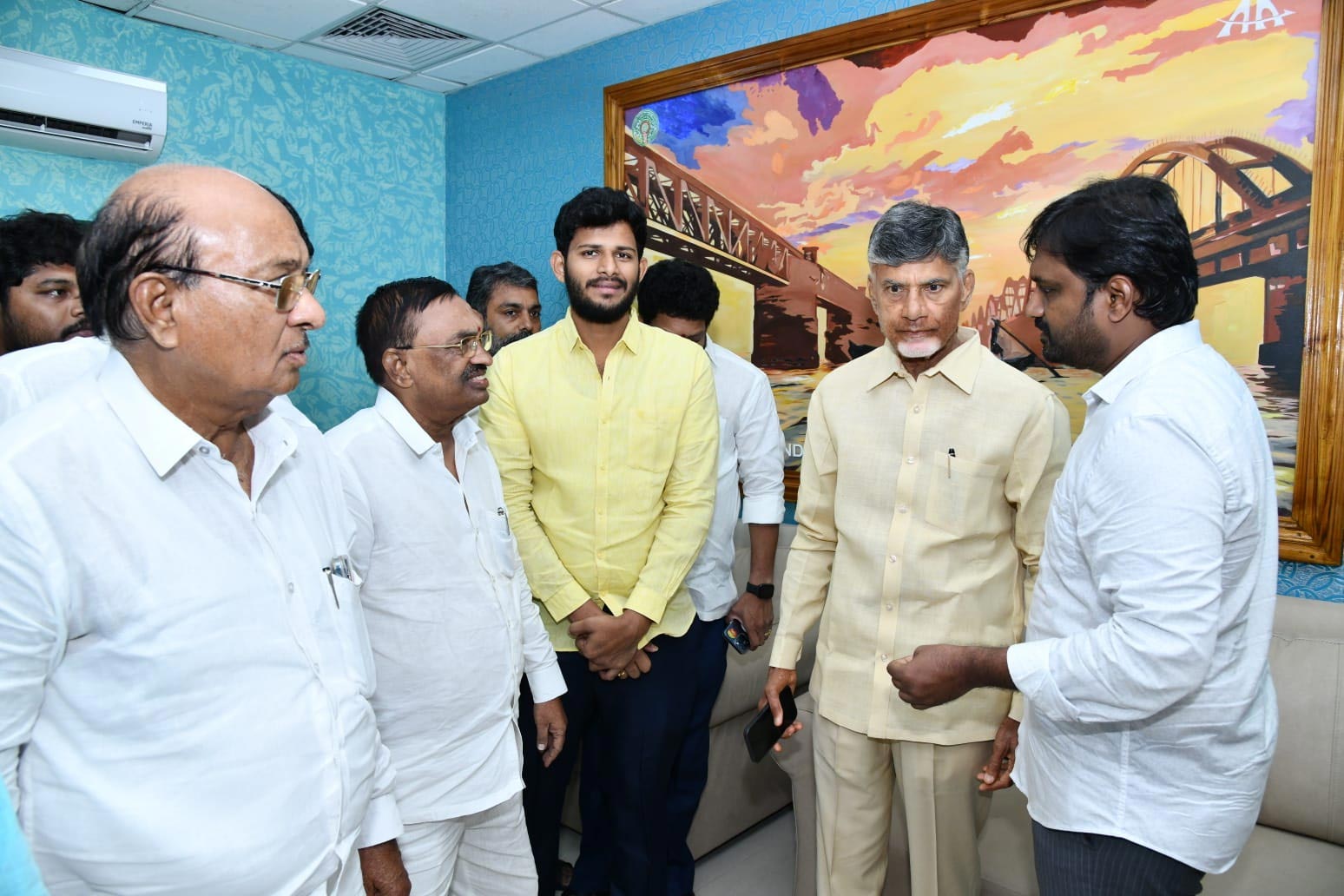 Will CBN freebies make him CM?