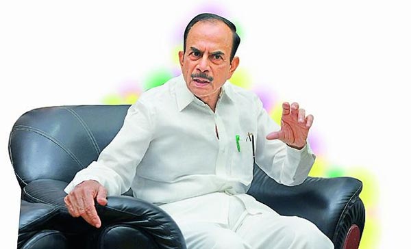 Will demolish Charminar if becomes dilapidated: Dy CM