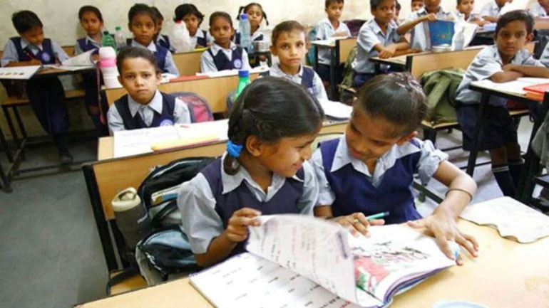 YS Jagan Tit for Tat Strategy on English Medium