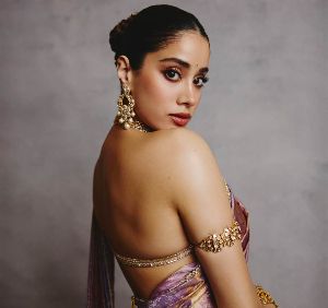 Finally Janhvi reacts to Peddi controversy