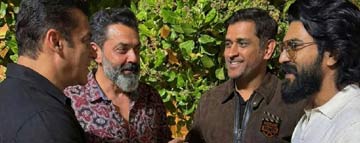 RC with Dhoni - Salman and Bobby