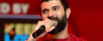 Vijay Deverakonda Expresses Regret