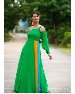 Anasuya Bharadwaj Photos - 2 of 6