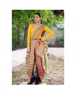 Madhu Shalini Pics - 2 of 3