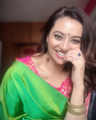 Isha Chawla Photos - 2 of 3