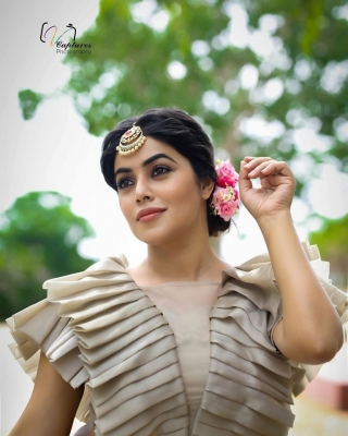 Poorna New Pics - 4 of 13