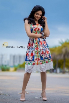 Priya Mani Photos - 2 of 6