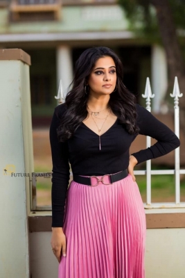 Priya Mani﻿ Photos - 3 of 6