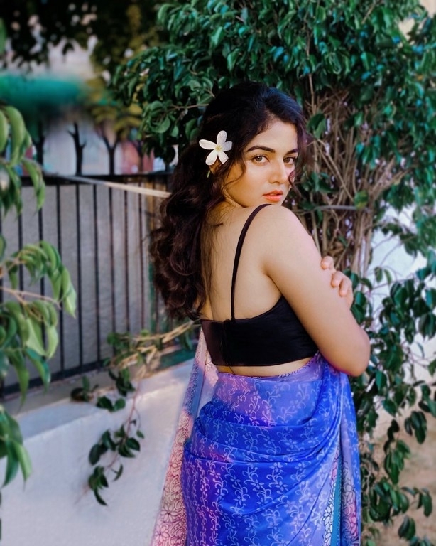 WamiQa Gabbi Photos - 4 / 5 photos