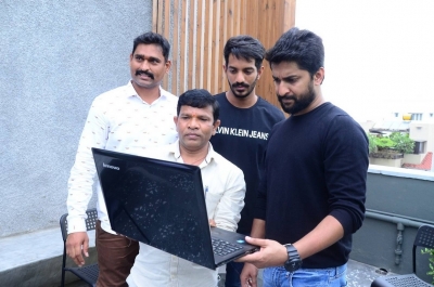 Nani Launches Veyi Subhamulu Kalugu Neeku Movie Motion Poster - 4 of 21