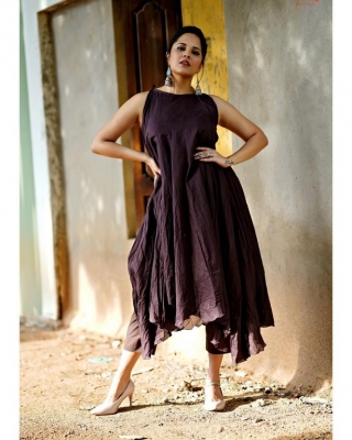 Anasuya Bharadwaj Gallery - 1 of 9