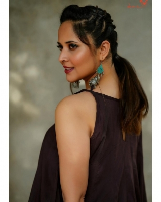 Anasuya Bharadwaj Gallery - 5 of 9