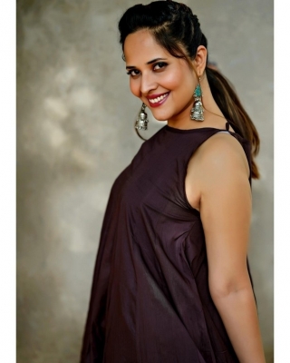 Anasuya Bharadwaj Gallery - 7 of 9