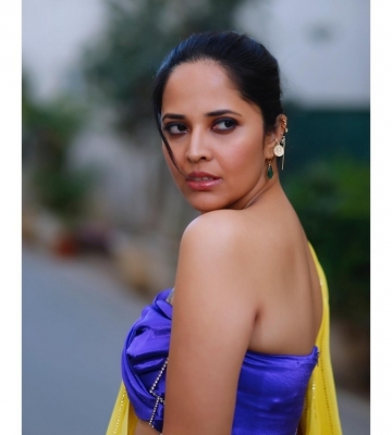 Anasuya Bharadwaj Photos - 5 of 6