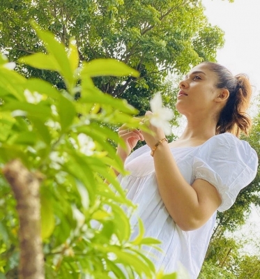 Nayanthara Photos - 1 of 4