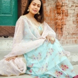 Neha Kakkar Photos