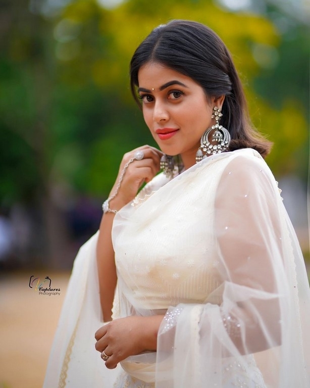 Poorna New Photos - 7 / 14 photos