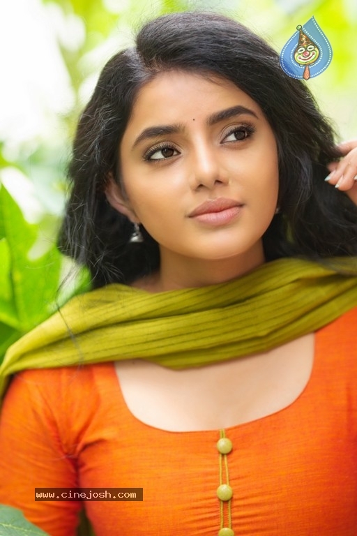Sumaya Reddy Latest Photo Shoot - 10 / 16 photos