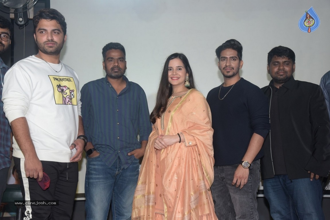 Amaram Akhilam Prema Music Launch - 25 / 32 photos