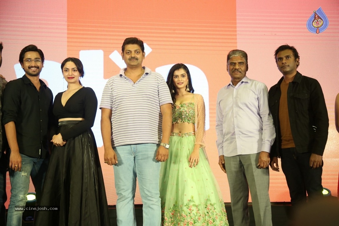 Orey Bujjiga Movie Pre-Release Event - 28 / 32 photos