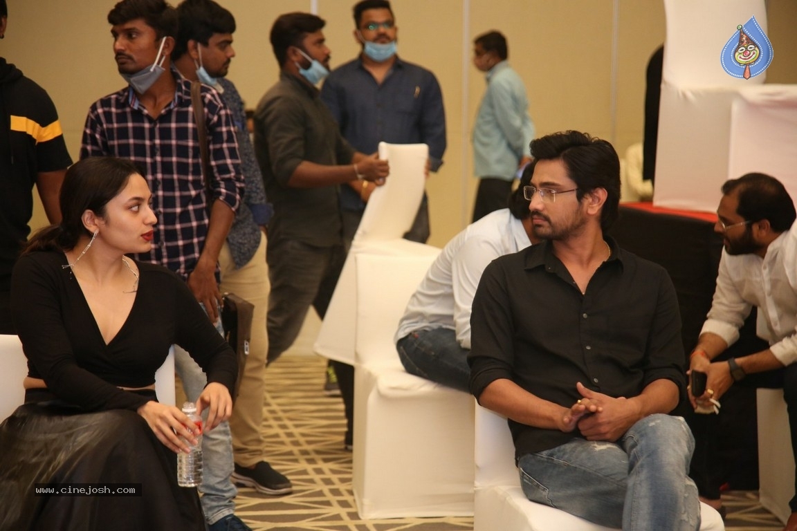 Orey Bujjiga Movie Pre-Release Event - 32 / 32 photos