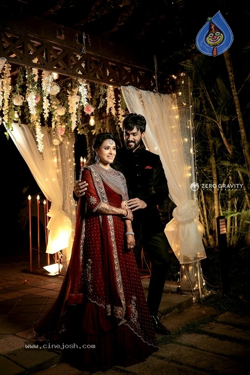 Arav - Raahei Wedding Reception - 22 / 22 photos