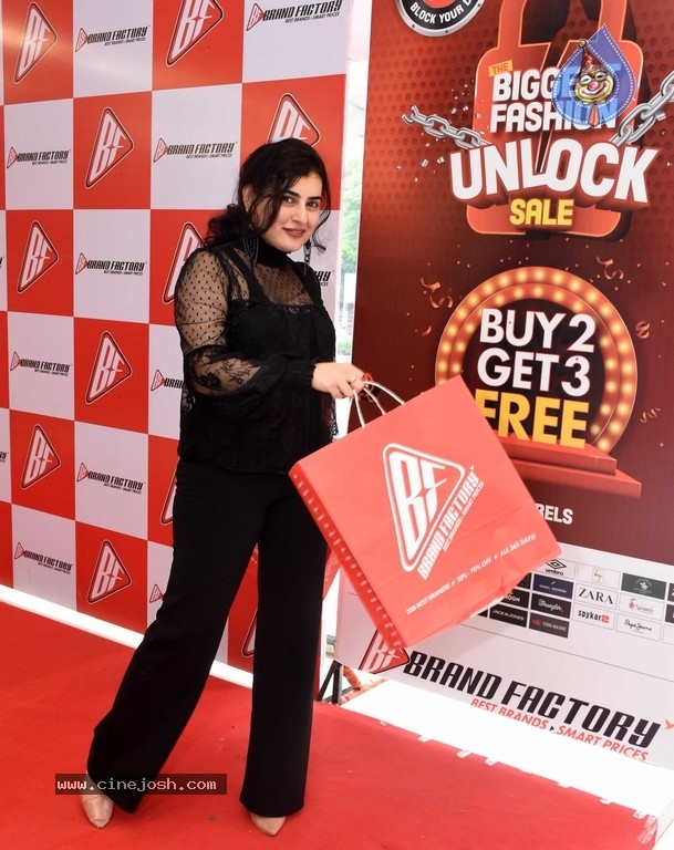 Archana Launches Brand Factory Biggest Fashion Unlock - 8 / 17 photos