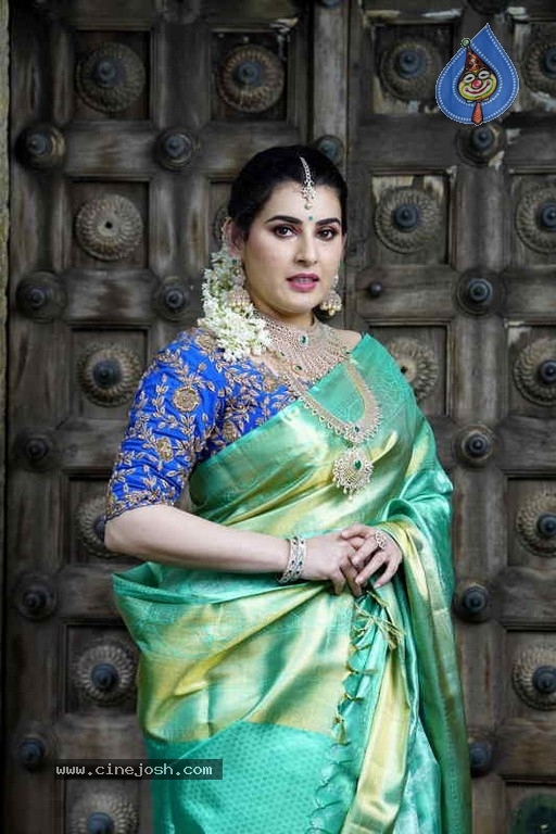 Archana Veda Launches Festive Wedding Collection - 19 / 20 photos