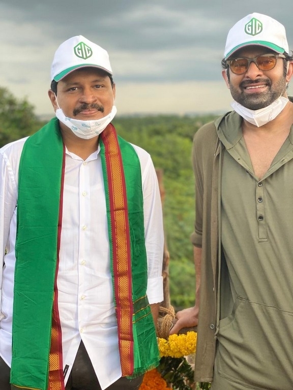 Prabhas Adopts 1650 Acres of Forest Land - 7 / 9 photos