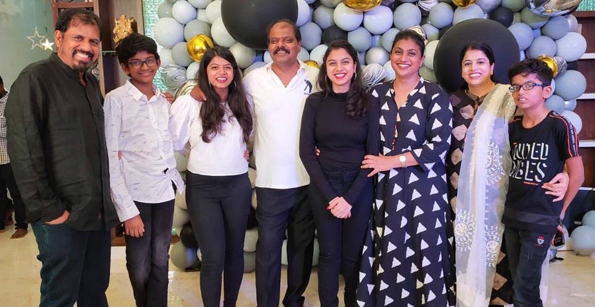 Roja Daughter Birthday Celebrations - 6 / 13 photos