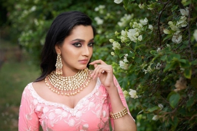 Abarnathi Photos - 3 of 4