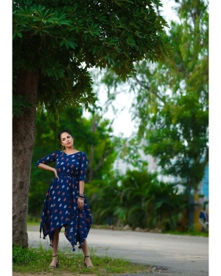 Anasuya Bharadwaj Photos - 7 of 11