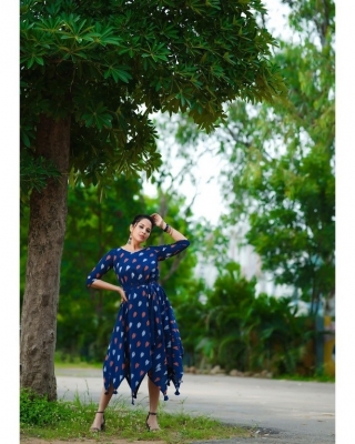 Anasuya Bharadwaj Photos - 11 of 11