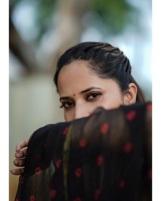 Anasuya Bharadwaj Photos - 3 of 8