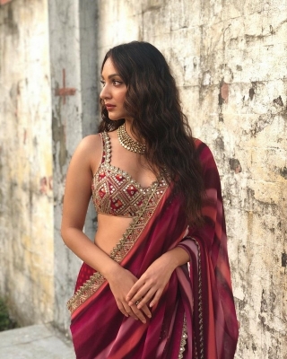 Kiara Advani Beautiful Photos - 2 of 3