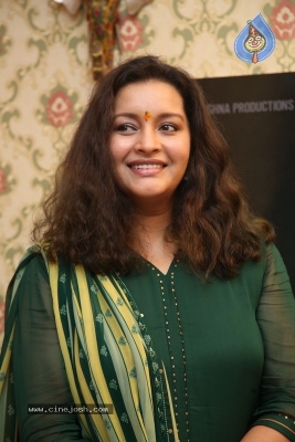 Renu Desai Photos - 6 of 16