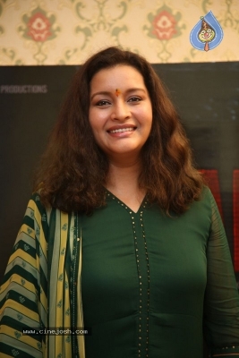 Renu Desai Photos - 10 of 16