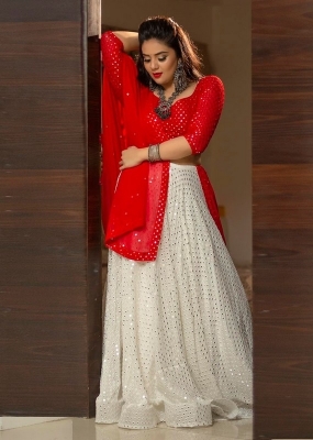 Sreemukhi Stills - 2 of 10