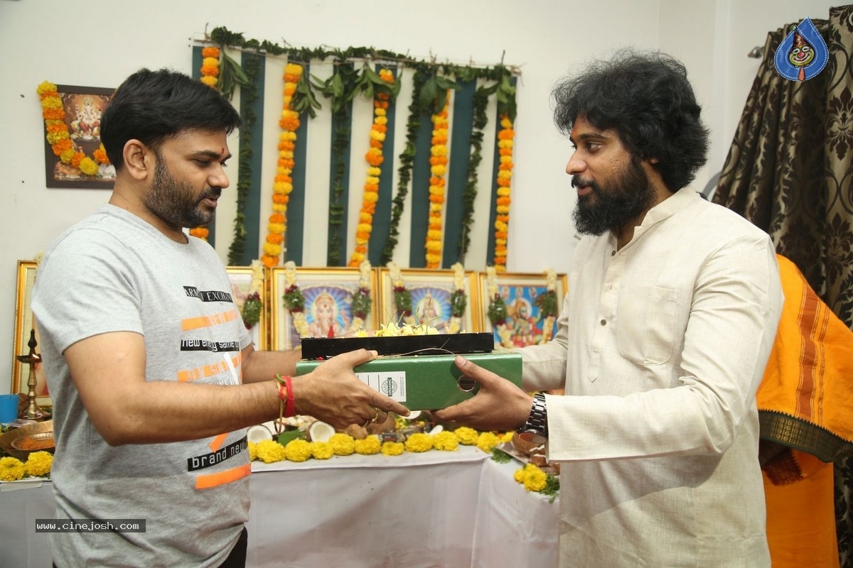 Mera Naam Joker Movie Opening - 10 / 11 photos