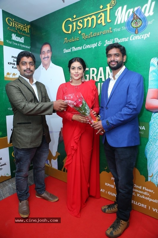 Poorna Inaugurated Gismat Arabic Mandi Restaurant - 12 / 13 photos