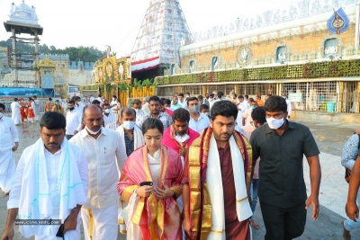 Sharwanand - Rashmika - Kishore Tirumala in Tirupati - 4 of 5