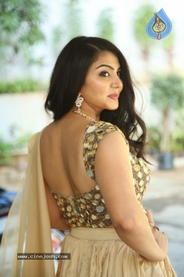 Akshata Sonawane Photos - 5 of 9