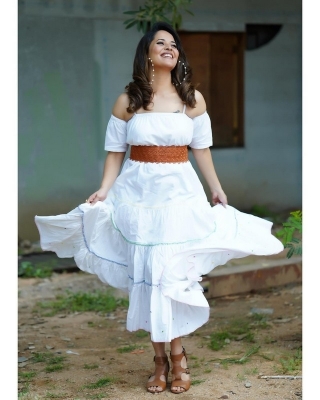Anasuya Bharadwaj Photos - 7 of 12